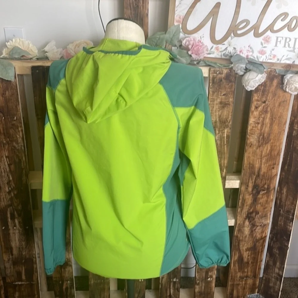 Columbia sportswear jacket Omni shield, lime, green hooded, full outerwear Sz S - Picture 10 of 10